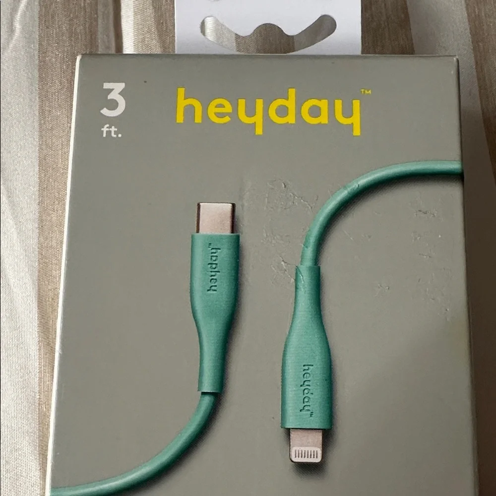 Heyday Teal Fast Charging Cable for iPhone and iPad